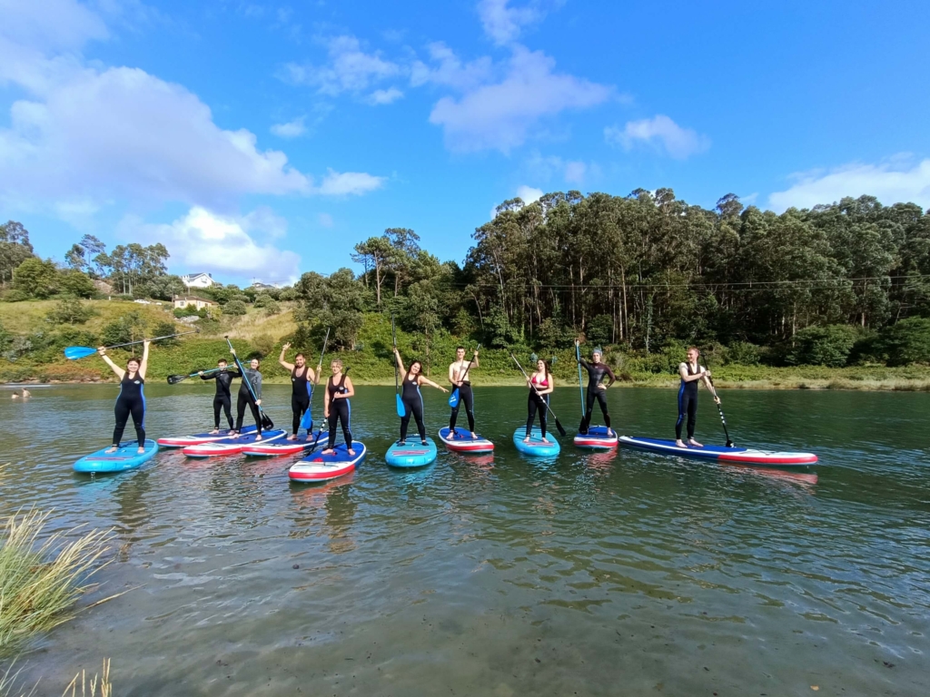 paddle surf en grupo en Asturias
