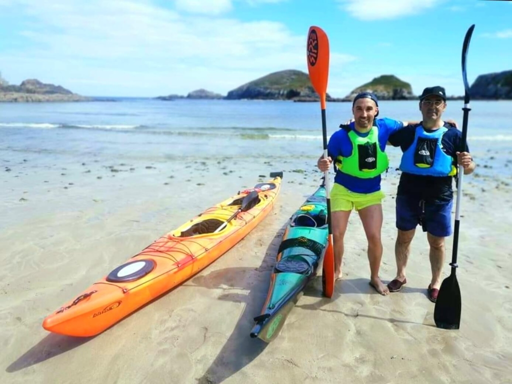 alquiler de kayaks en playas de Asturias